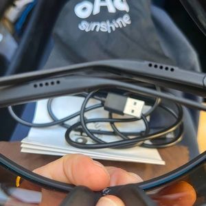 Oho sunshine  Bluetooth, sunglasses listen to music and make calls